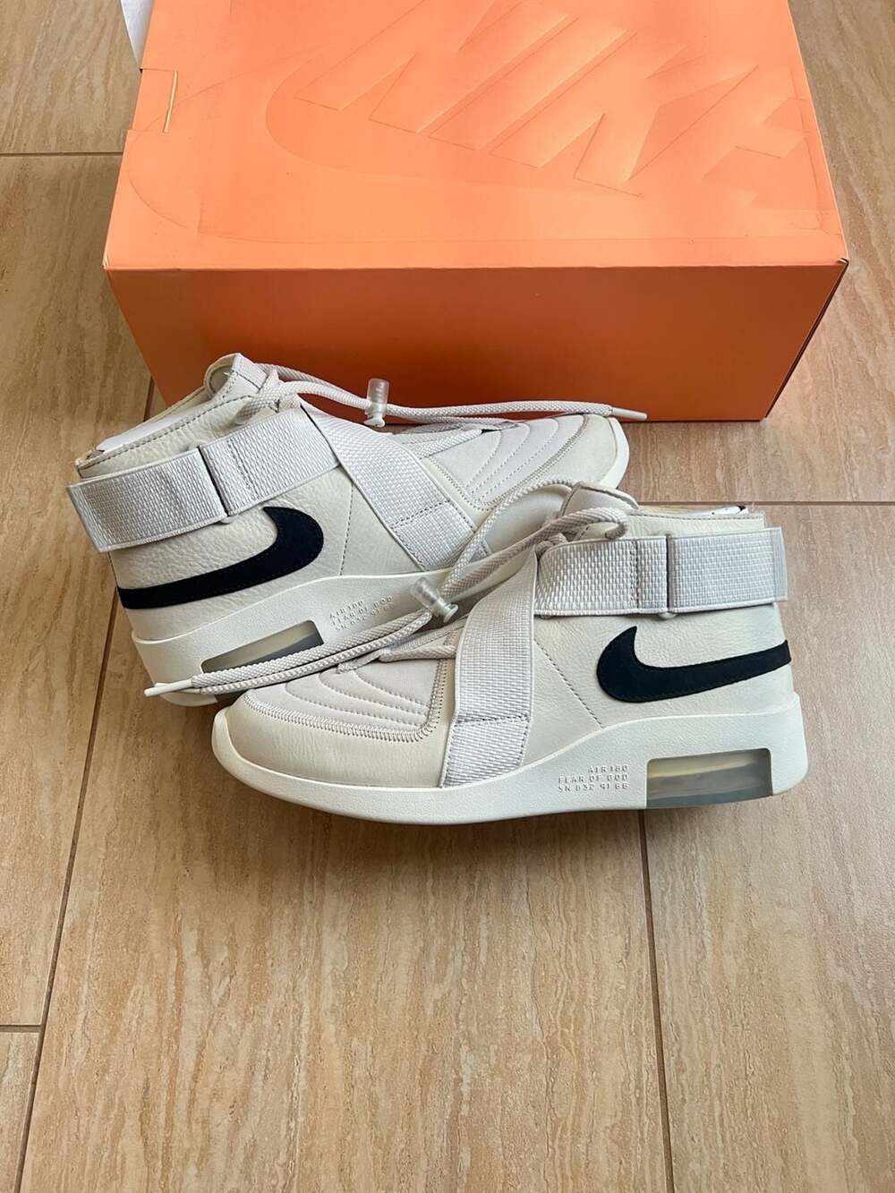 Nike Air Fear of God Raid Light Bone/Black-Sail Size 9
